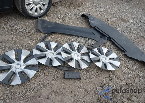 2022 Tesla Model Y Long Range Dual Motor All-Wheel Drive z USA, uszkodzony, nr VIN 7SAYGDEE2NF438122